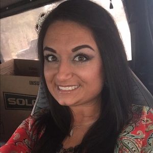 Meet your Posher, Veronica