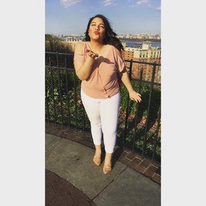 Meet your Posher, Stephanie