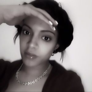 Meet your Posher, Chrissy