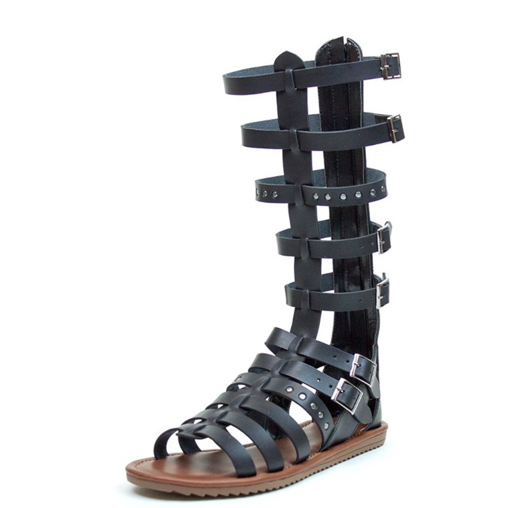 Gladiators for the ⚽️ calf diva