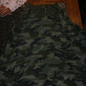 camo/army print shirt.