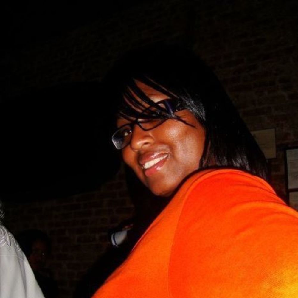 Meet your Posher, Teresa