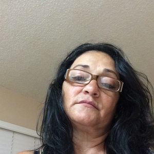 Meet your Posher, Mayra