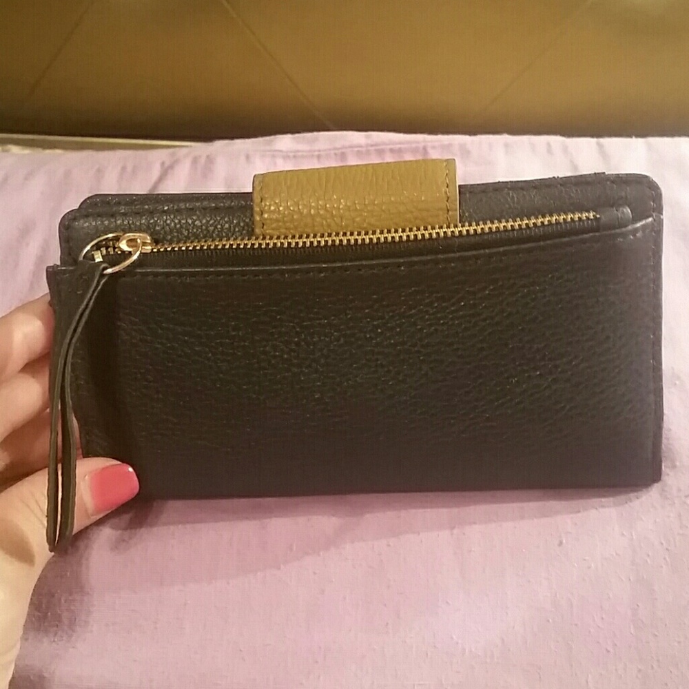 Fossil wallet - Picture 2 of 4