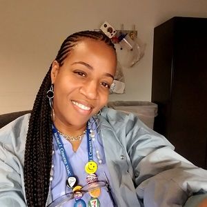 Meet your Posher, Crystal