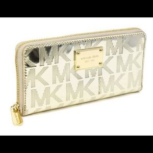 🎀🎊Today only SALE 🎊🎀