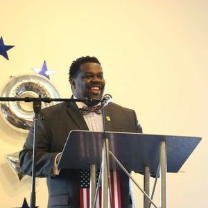 Meet your Posher, Carl