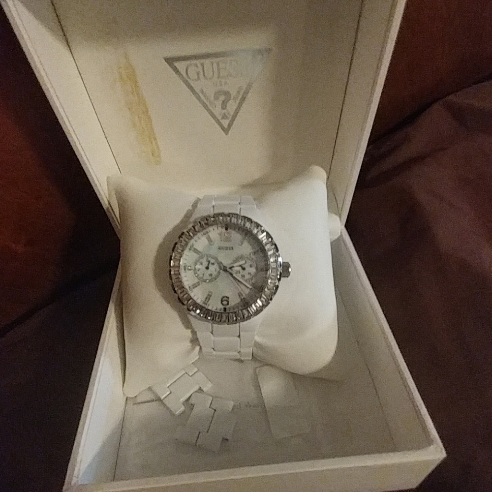 Guess watch