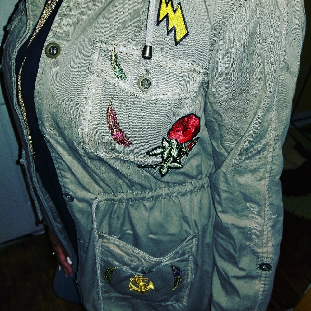 Jacket - Picture 2 of 3