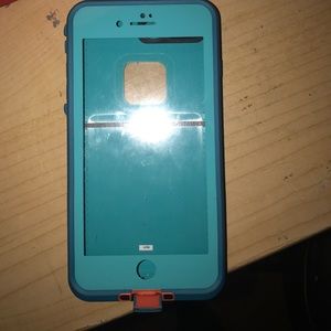 iPhone 7 Plus LIFEPROOF case
