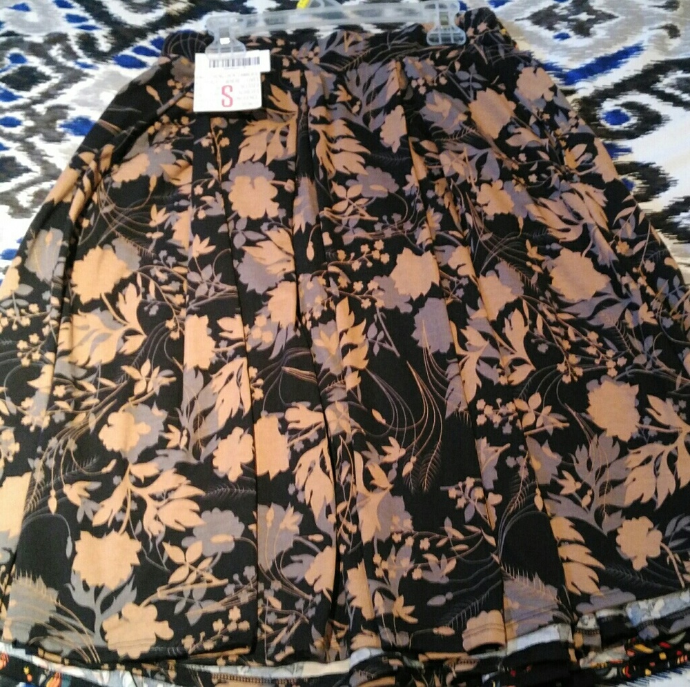 Lularoe Madison skirt