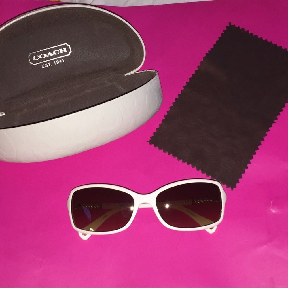 😎COACH sunnies 😎