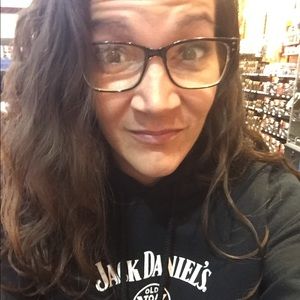 Meet your Posher, Courtney