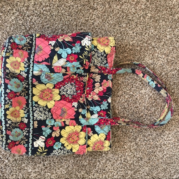 Vera Bradley Bag - Picture 2 of 4