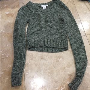 Cropped knit Sweater