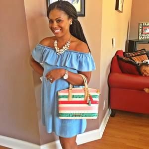 Meet your Posher, Nakia