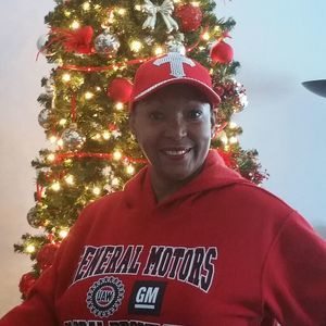 Meet your Posher, Yolanda