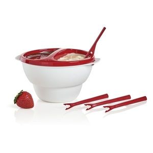 Tupperware new Microwave Fondue Set with forks