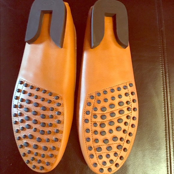 Tod's 'Gommini' Driving Moccasin  *NWT!* - Picture 2 of 4