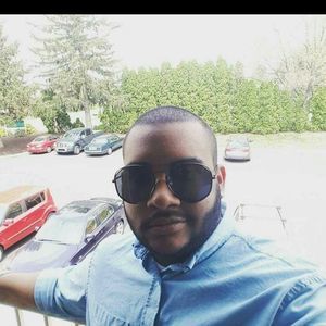 Meet your Posher, Logan