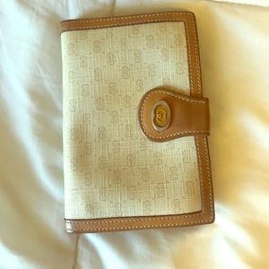 Authentic Gucci bifold wallet