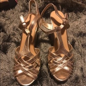 Gold Cork Wedges!