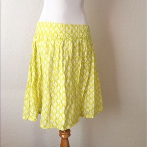 Old Navy above knee skirt size M