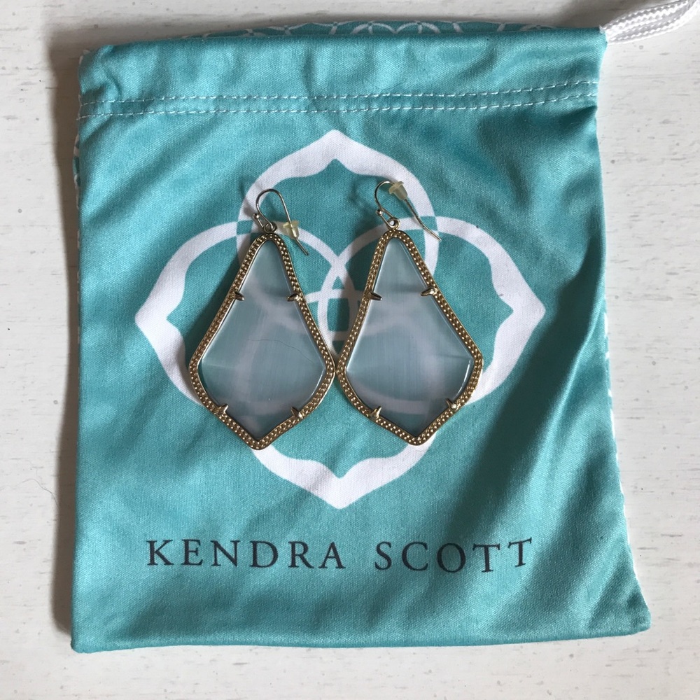 Kendra scott earrings