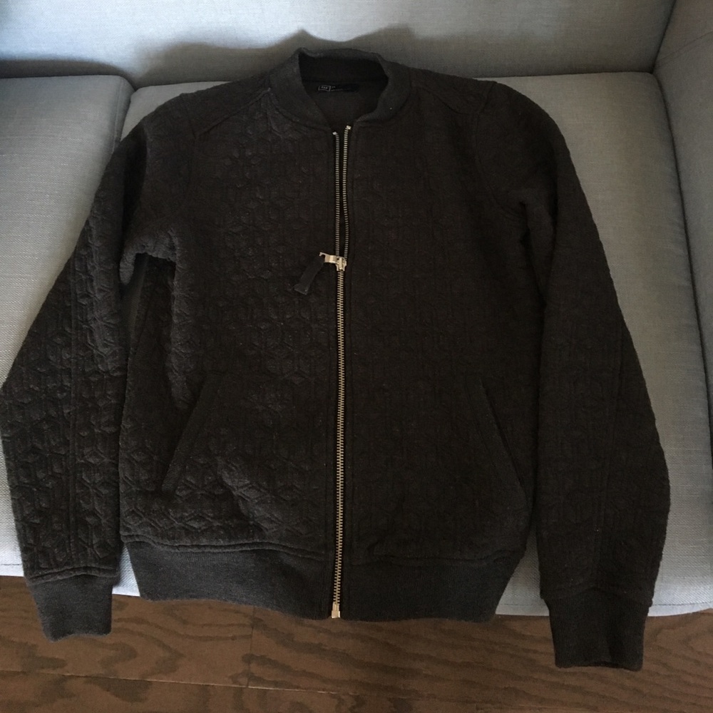 Cropped coat
