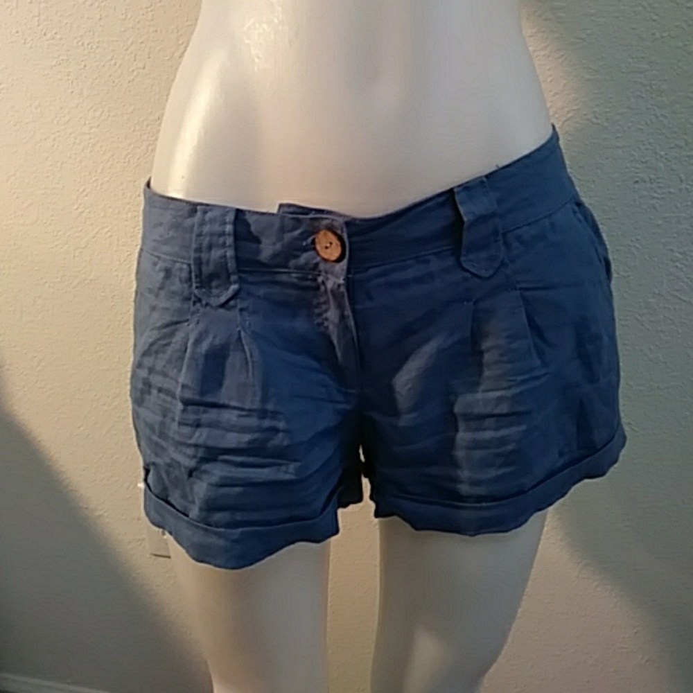 Short shorts