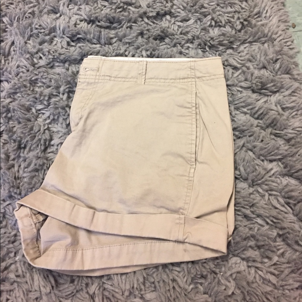 Old navy khaki shorts
