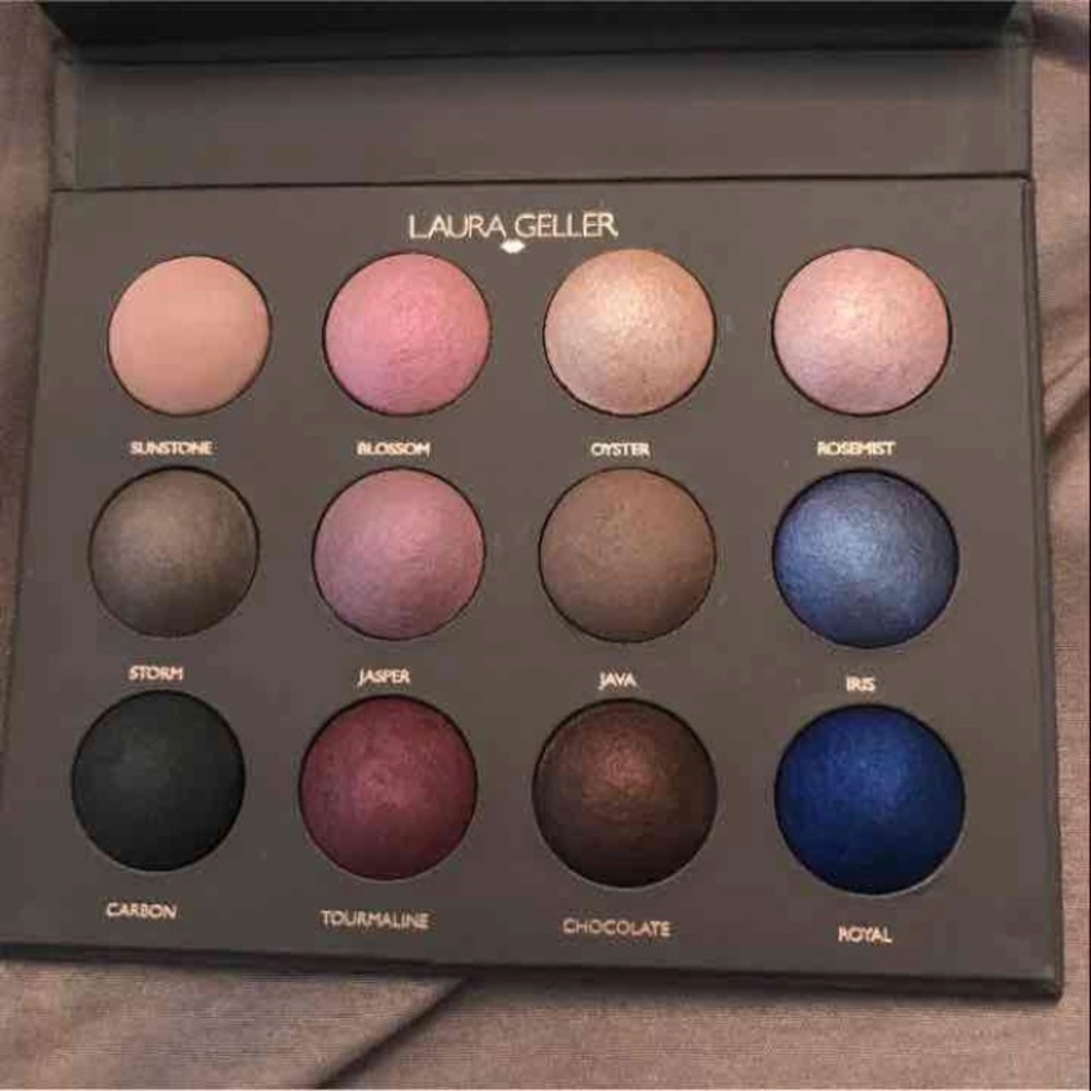 LAURA GELLAR THE WEARABLES COLOR STORY PALETTE