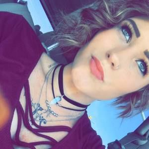 Meet your Posher, Maddie