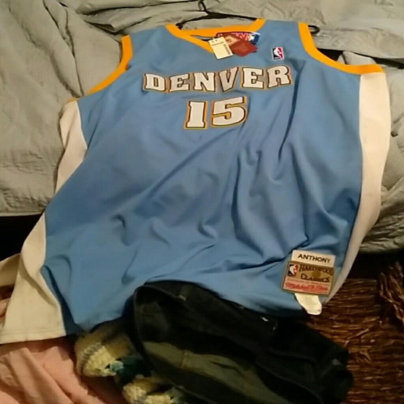 Carmelo Anthony throw back hardwood classic