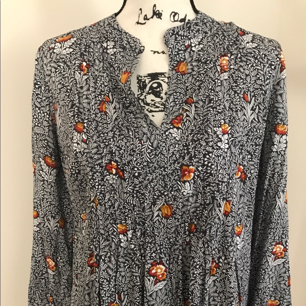 NWT blue floral dress