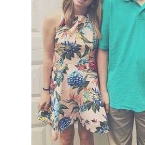 Floral Dress >> WORN ONCE