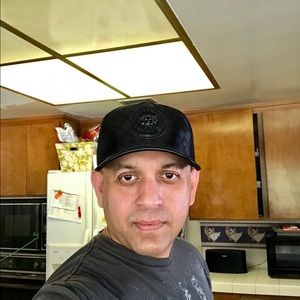Meet your Posher, Tareq