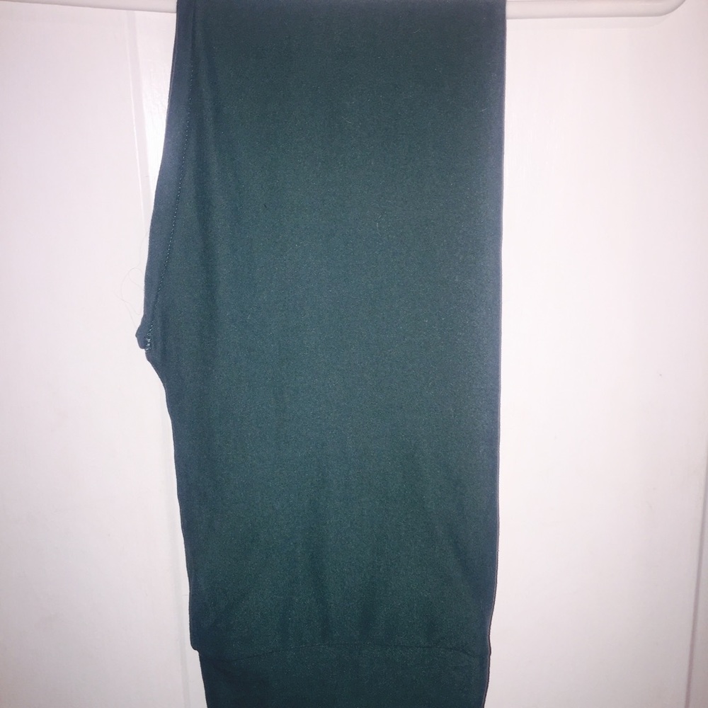 💥FLASH SALE💥BNWOT LulaRoe OS leggings