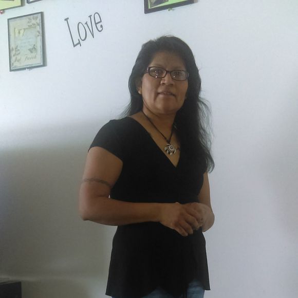 Meet your Posher, Denise - Picture 1 of 1