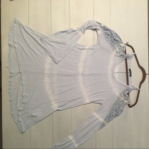 Light blue cold shoulder boutique top NWOT