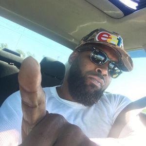 Meet your Posher, Eric