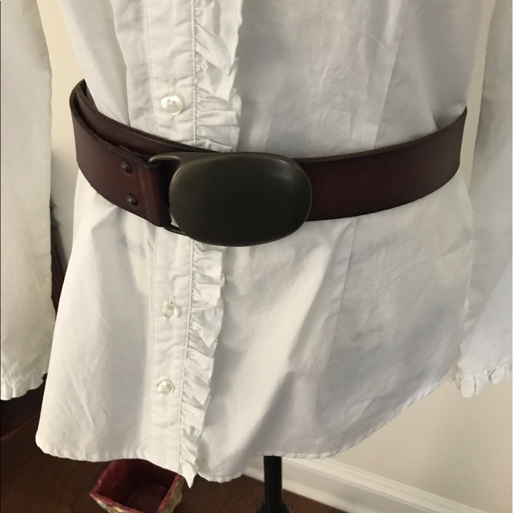 EUC brown leather belt