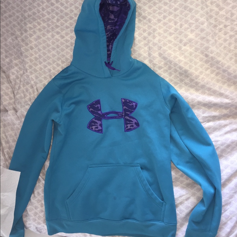 under armour sweatshirt