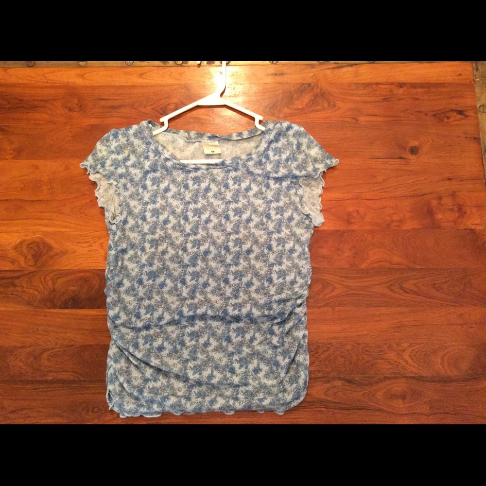 Motherhood Nursingwear Shirt