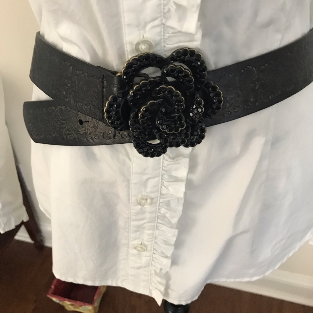 EUC black leather belt with gemstone buckle