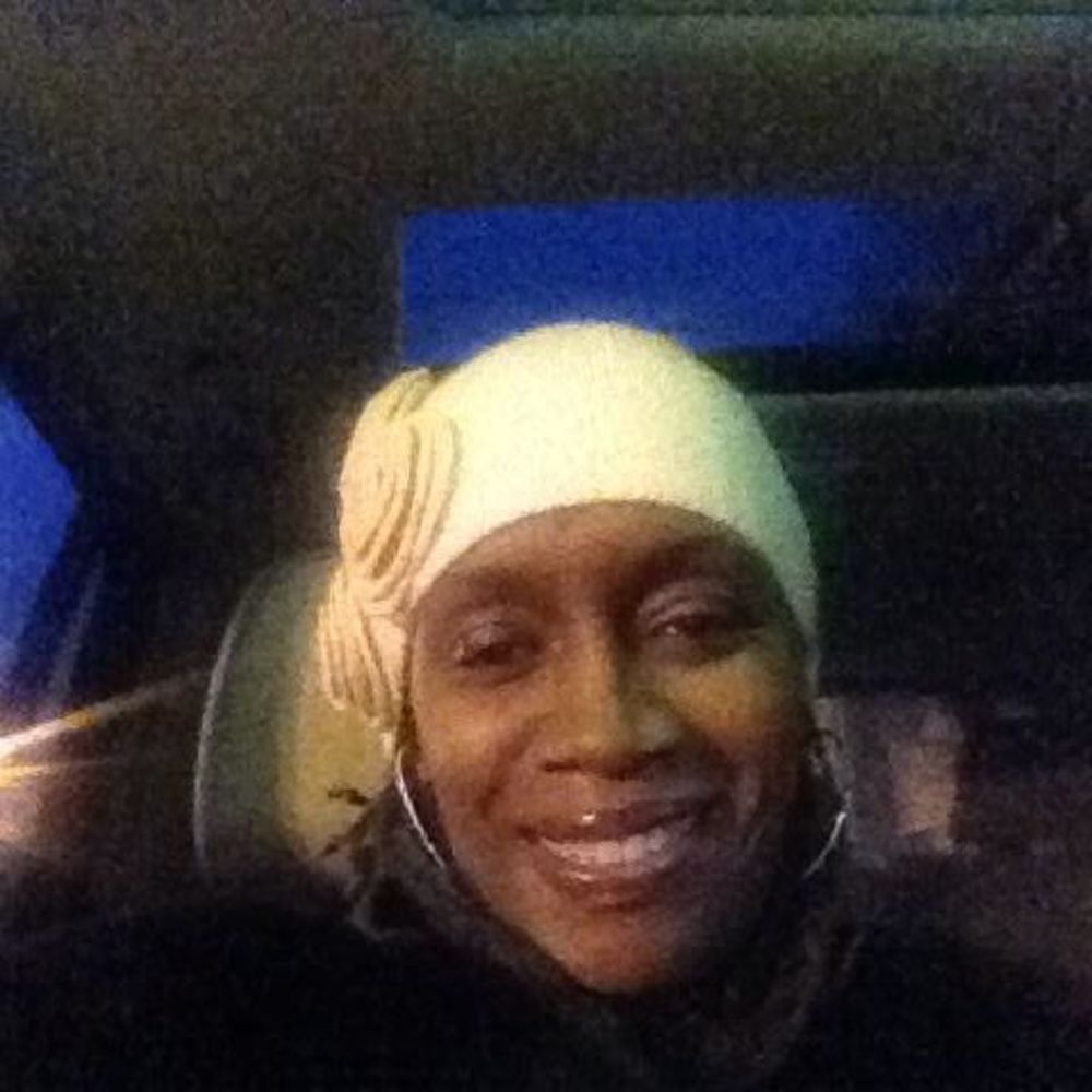 Meet your Posher, Corlette