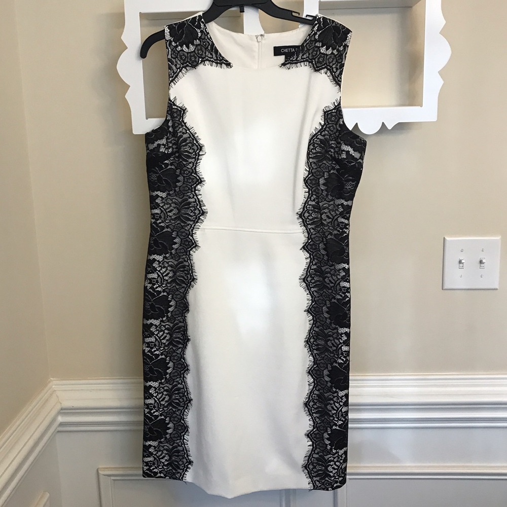 Beautiful CHETTA B sheath dress with lace detail