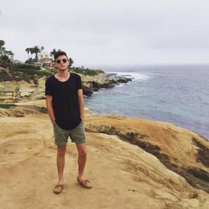 Meet your Posher, Chase