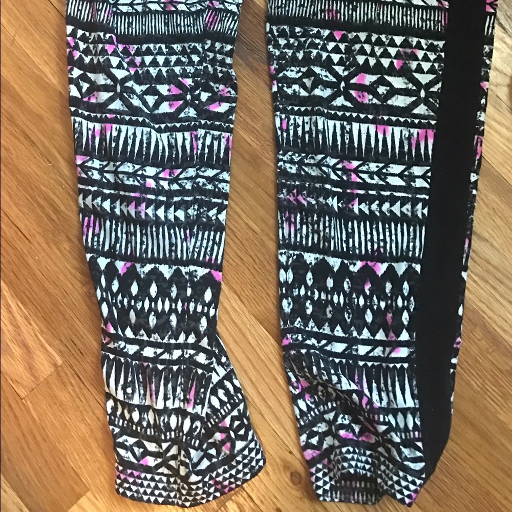 Express Patterned Trousers - Picture 2 of 4