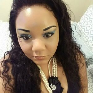 Meet your Posher, Nakeisha